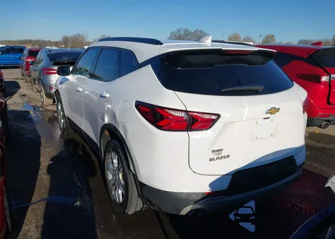 2021 Chevrolet Blazer Fwd 1Lt из США, поврежденный, VIN 3GNKBBRA2MS524914